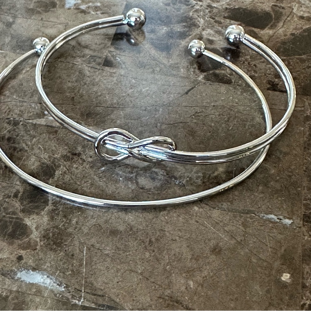 Set Of 2 Fashion Jewelry Cuff Bracelets Silver Infinity Symbol NWOT